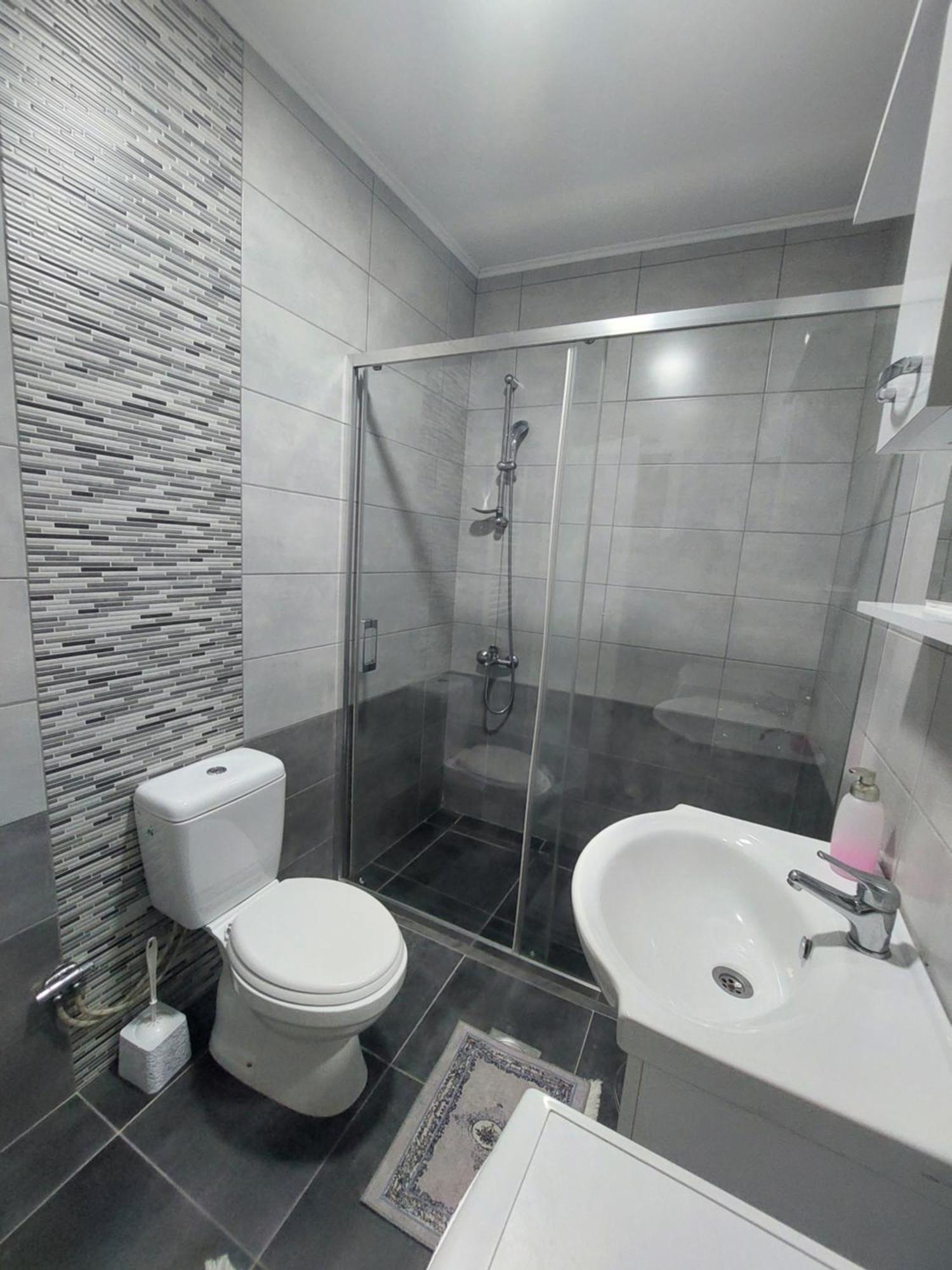 Private Apartments Prishtina Pristina Exterior photo